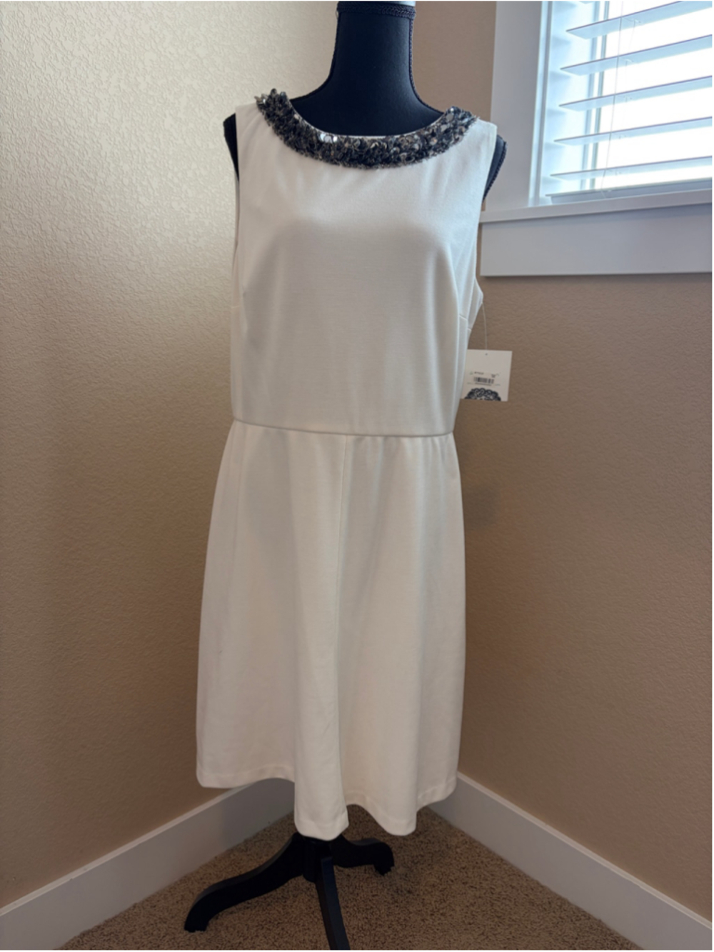NWT Donna Morgan Cocktail Dress Size 14 Beaded Ponte Fit & Flare Glam J8